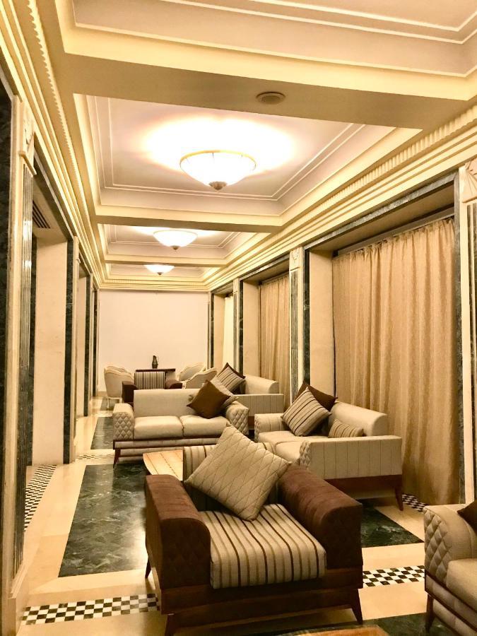 Aparthotel Royal 3*