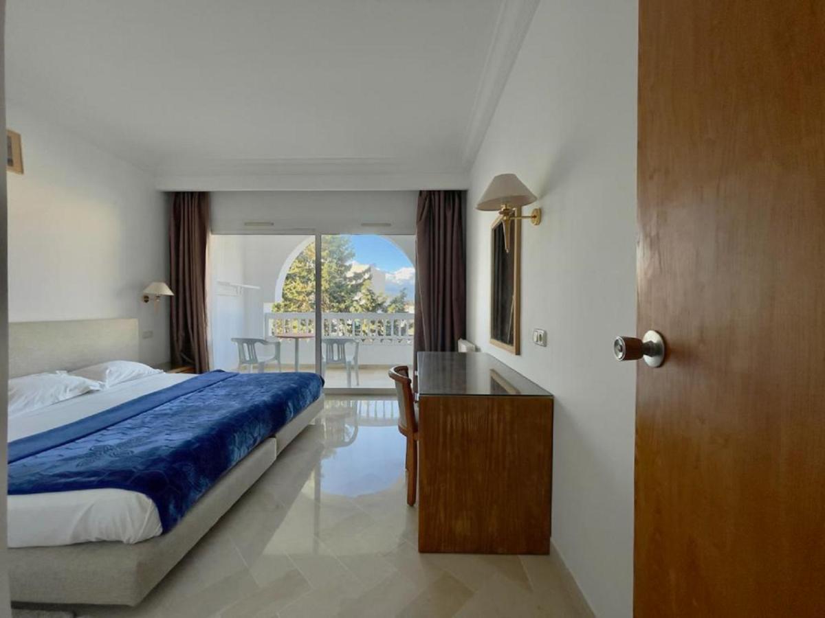 Royal Aparthotel